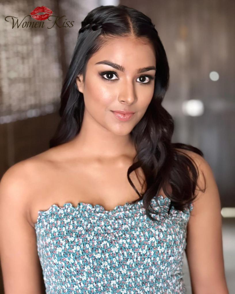 Sri Lankan girl